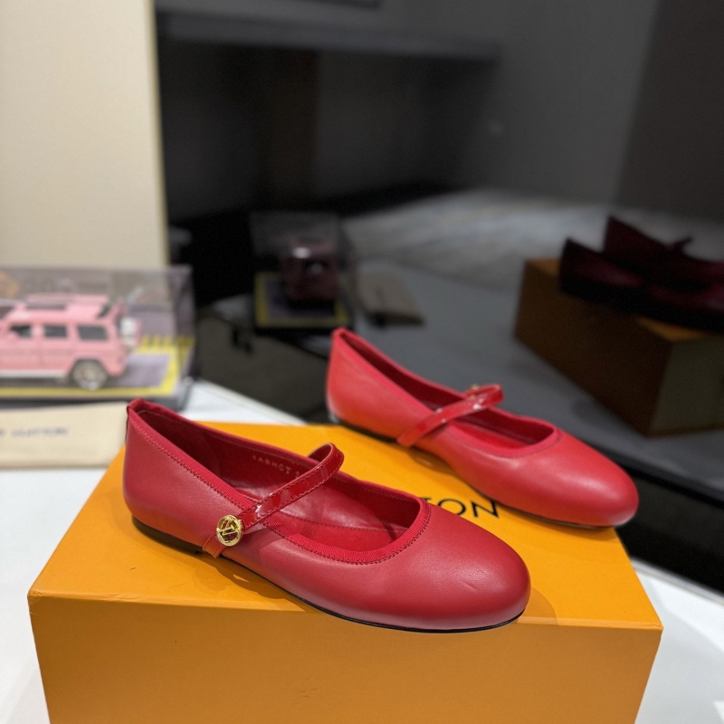 LV flat shoes